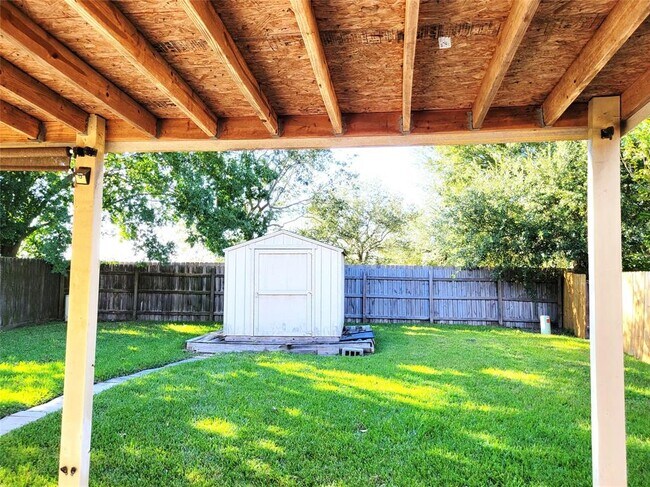Building Photo - 3907 Portman Glen Ln