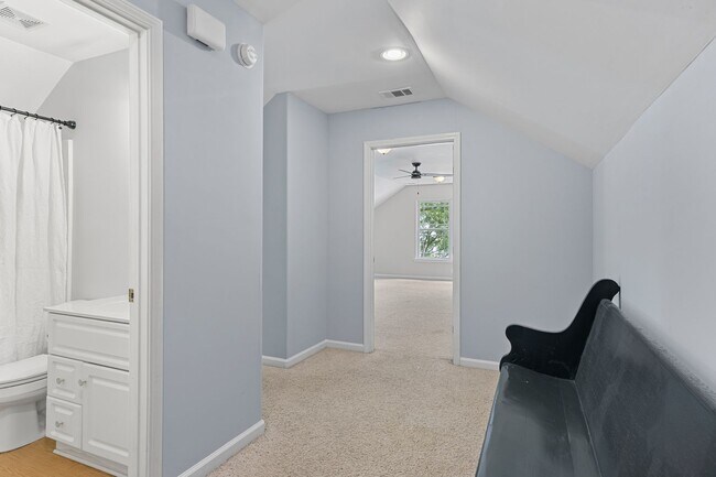 Building Photo - 142 Cherryfield Ln