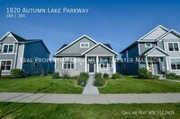 Building Photo - 1820 Autumn Lake Parkway