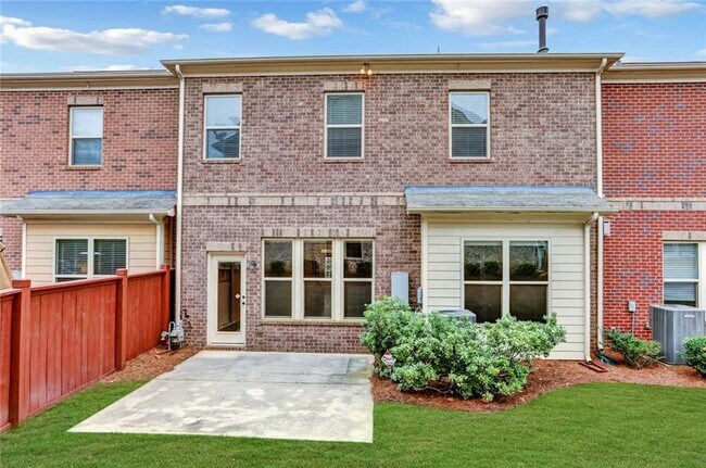 Building Photo - 104 Wellington Trce