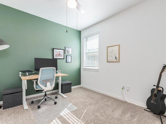 Building Photo - 2132 Centerline Ln