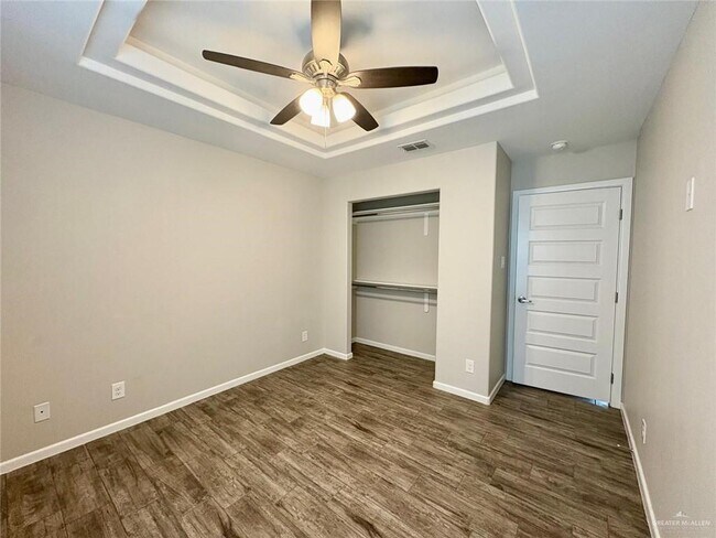 Building Photo - 13 Alta Vista Dr