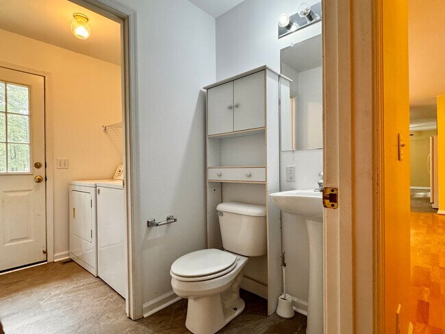 Building Photo - Log Home Nestled in the Woods, Albemarle County Location