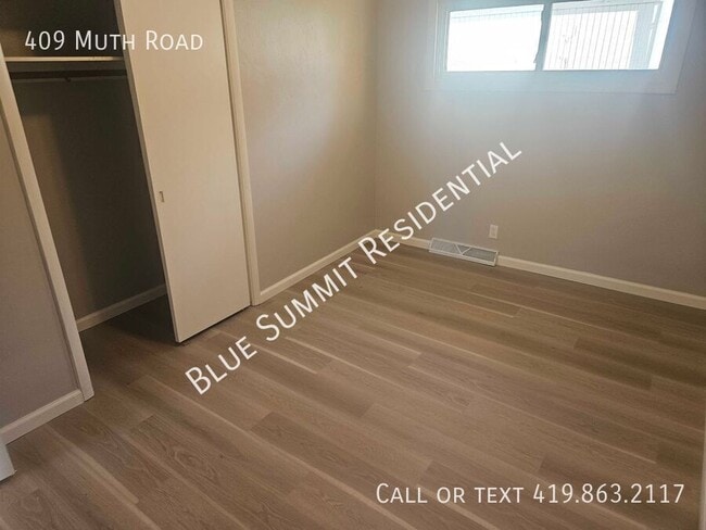 Building Photo - 409 Muth Rd