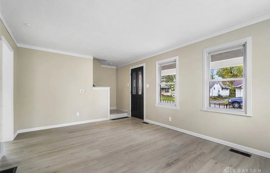 Building Photo - 2116 Moreland Ave