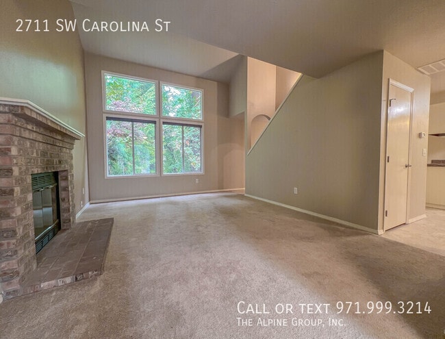 Building Photo - 2711 SW Carolina St