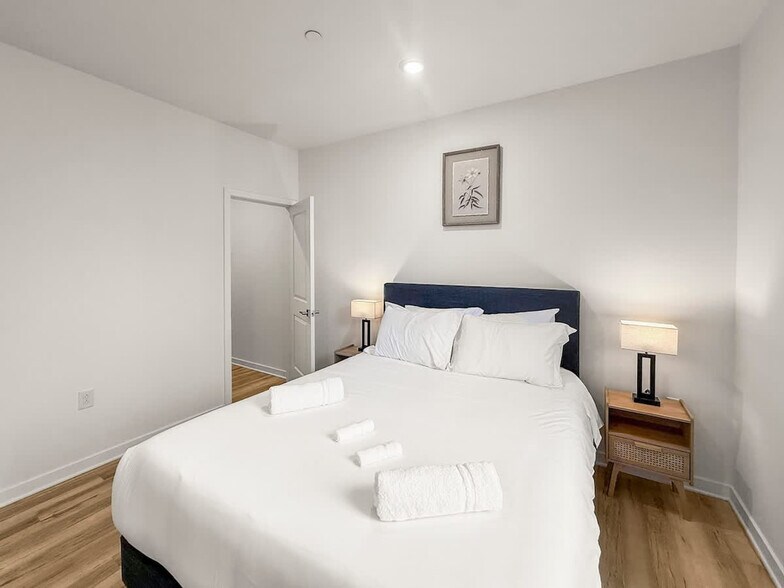 Building Photo - 1427 Germantown Ave