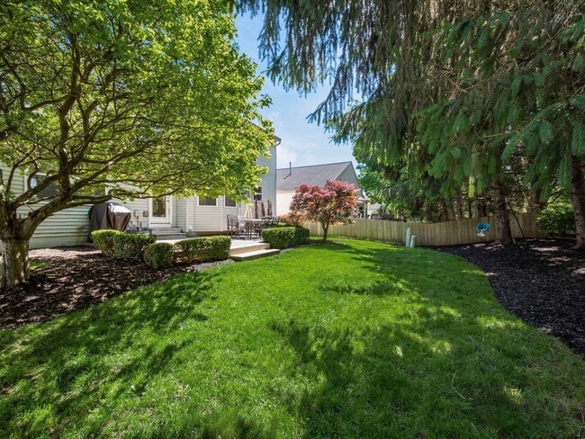 Building Photo - 3259 Longspur Dr