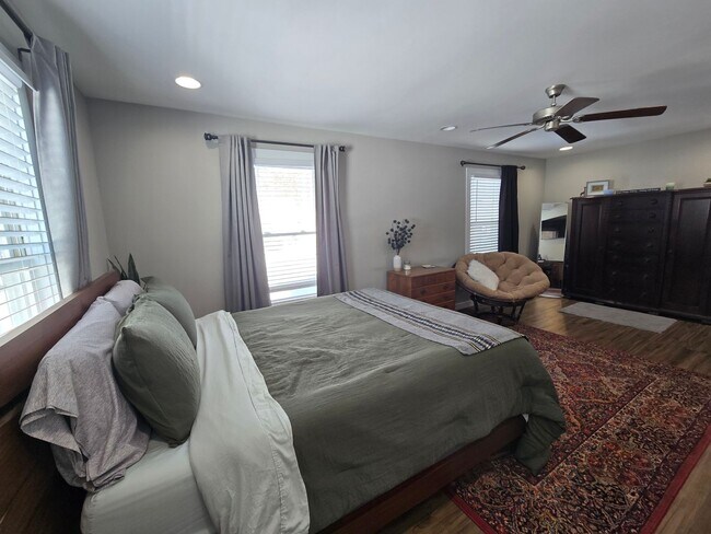 Building Photo - Newly remodeled 2BR/2BA Home in Farragut