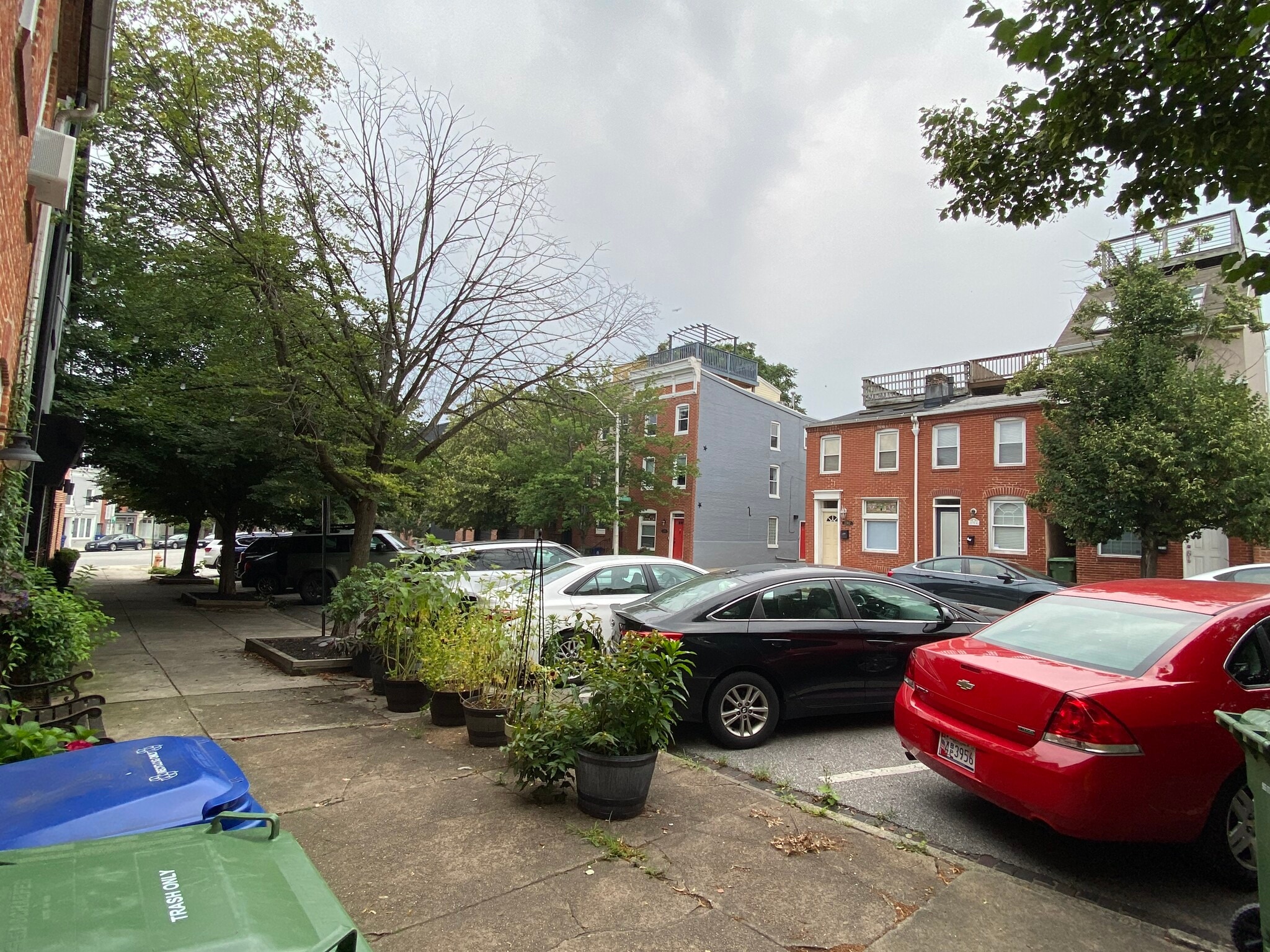Building Photo - 2307 Foster Ave