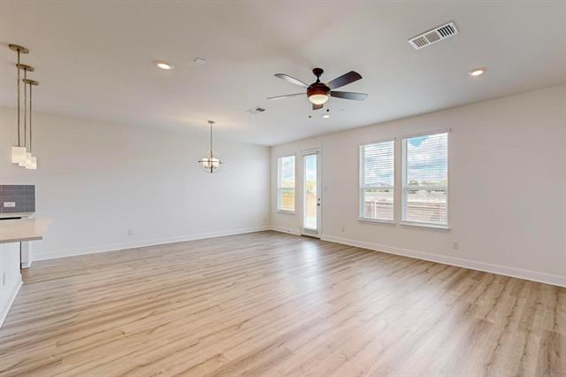 Building Photo - 353 Princewood Dr