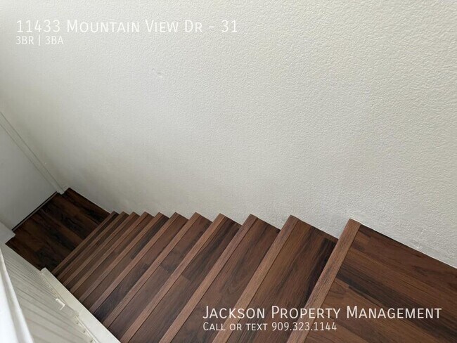 Building Photo - 11433 Mountain View Dr