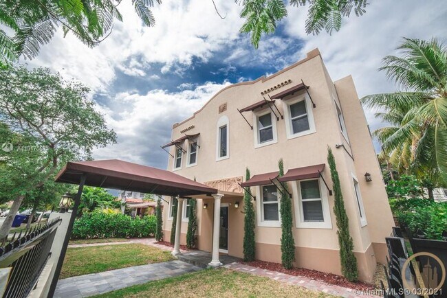 Building Photo - 53 NE 49th St