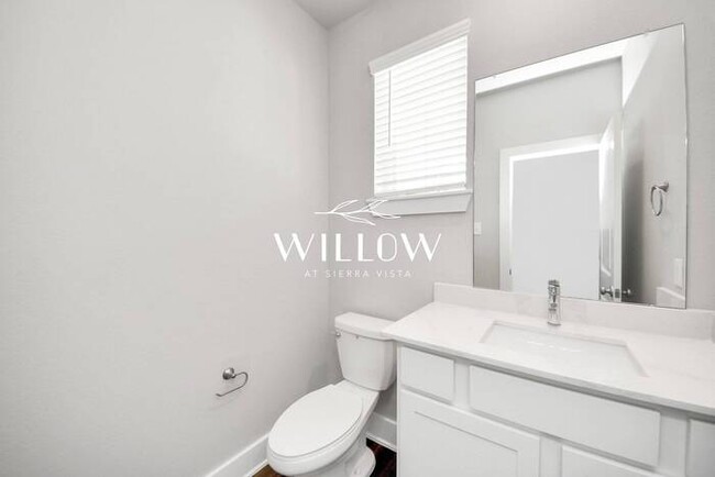 Building Photo - Incredible 3-Bedroom Home – 6 Weeks FREE R...