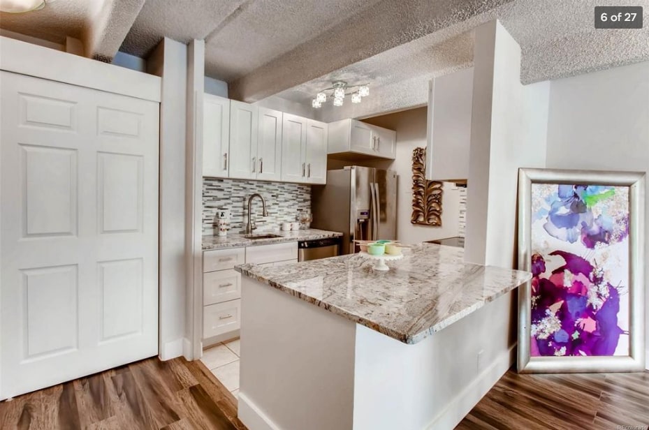 Building Photo - 1365 Columbine St