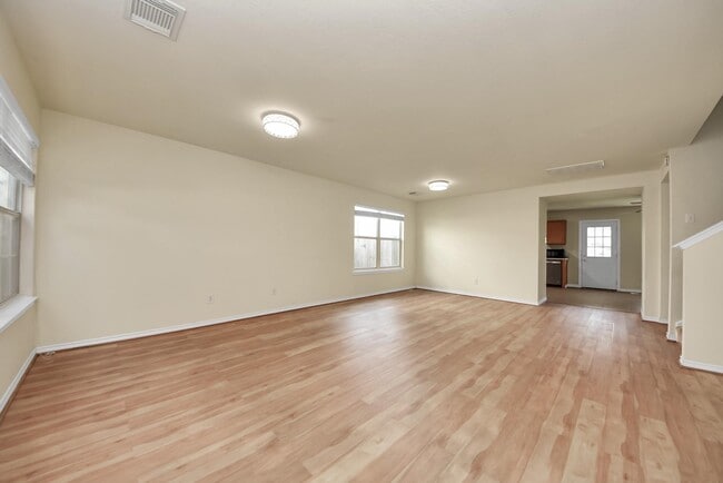 Building Photo - 17006 Kemble Creek Dr