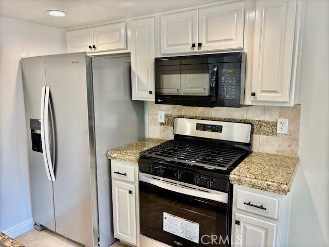 Building Photo - 685 W 18th St