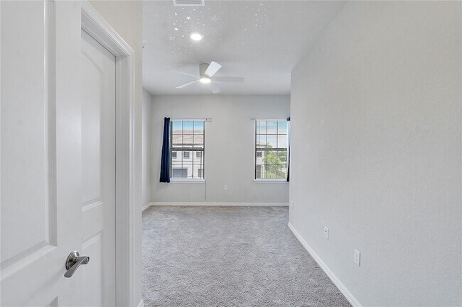 Building Photo - 4851 Indio Trl