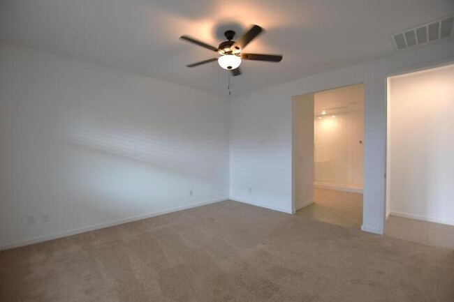 Building Photo - 4021 E Caitlin Dr