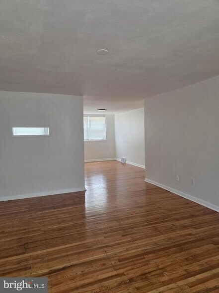 Building Photo - 1315 Harshaw Rd