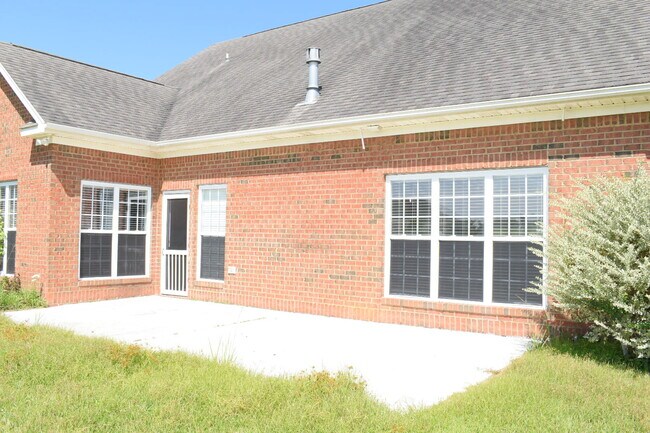 Building Photo - 1305 Wakefield Ct