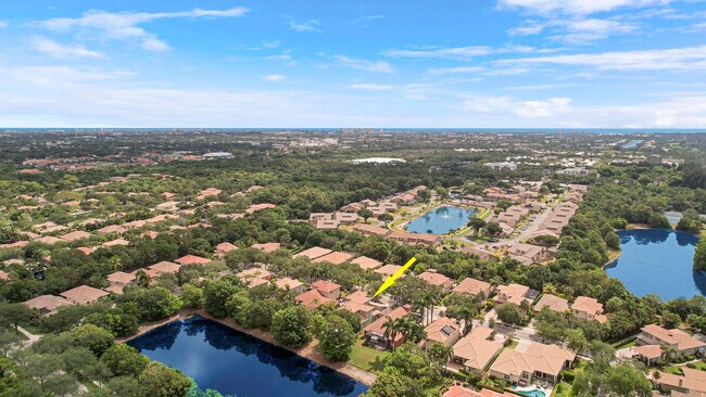 Building Photo - 127 Via Castilla