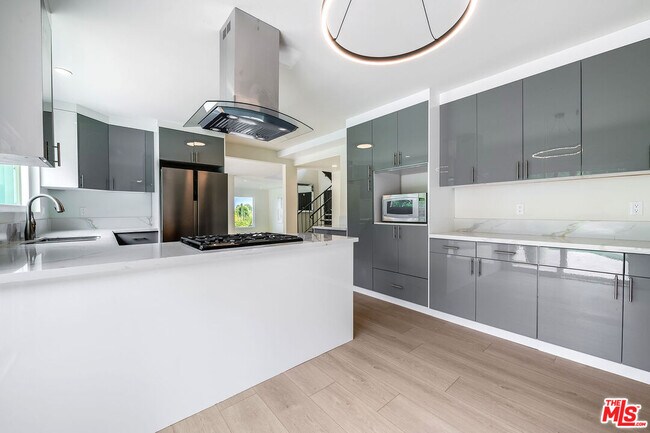 Building Photo - 3643 Ballina Canyon Rd