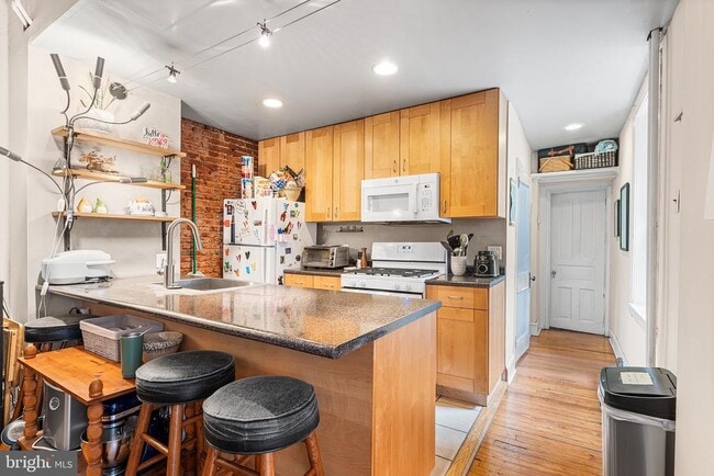 Building Photo - 3617 Powelton Ave