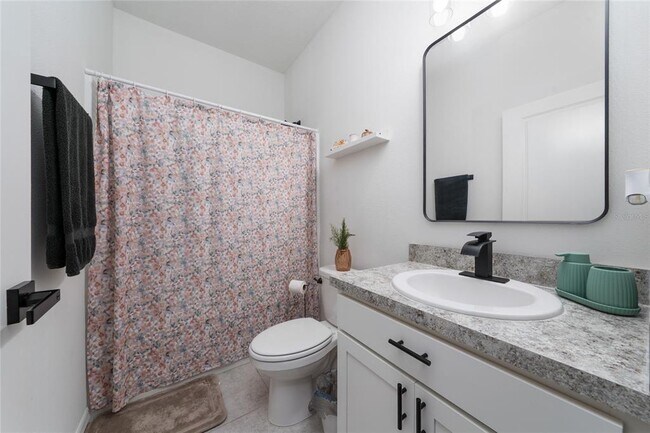 Building Photo - 5864 Bovine Dr