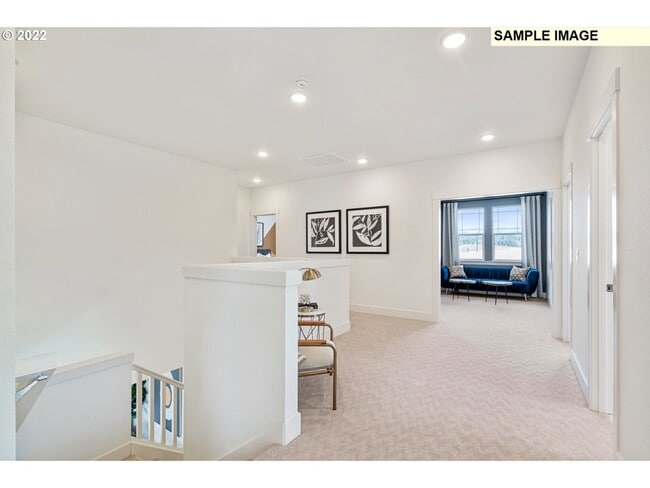 Building Photo - 16701 SW Darwin Lp