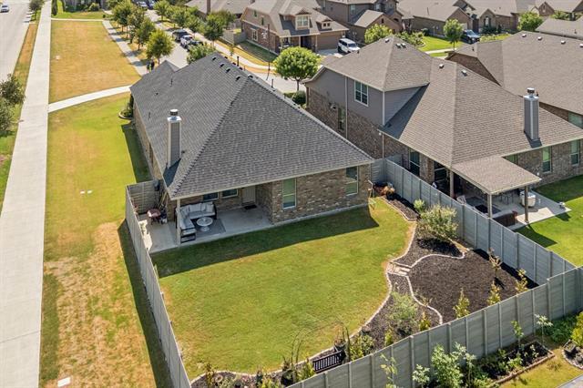Building Photo - 1621 Bunting Dr