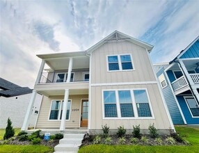 Building Photo - 2204 Fairwater Mews