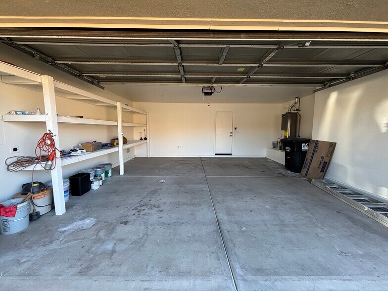 Building Photo - 15742 N 102nd St