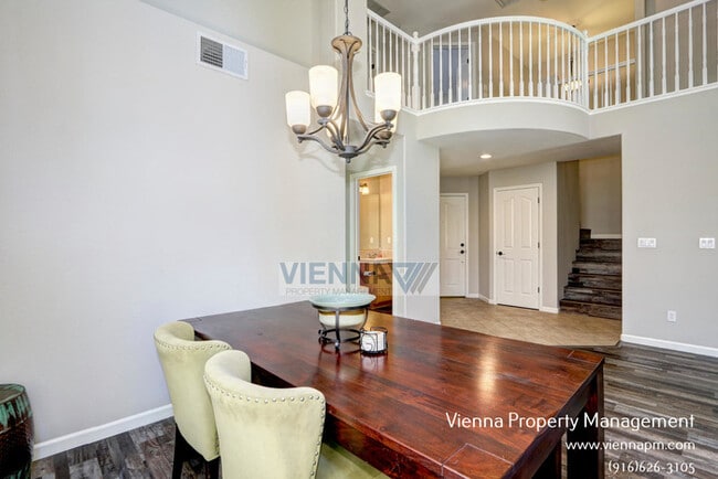 Building Photo - 5360 Delta Dr