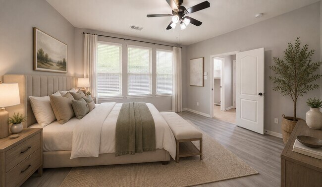 Building Photo - 13303 Davenport Hills Ln