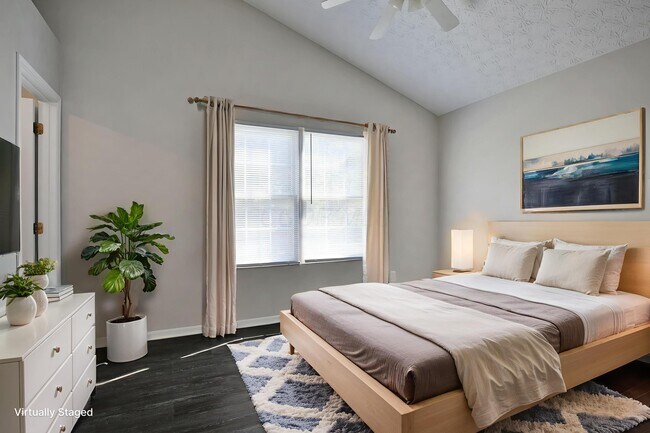 Building Photo - 1843 Canopy Ln