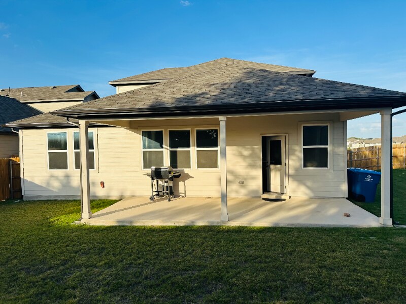 Building Photo - 186 Rampart Lp