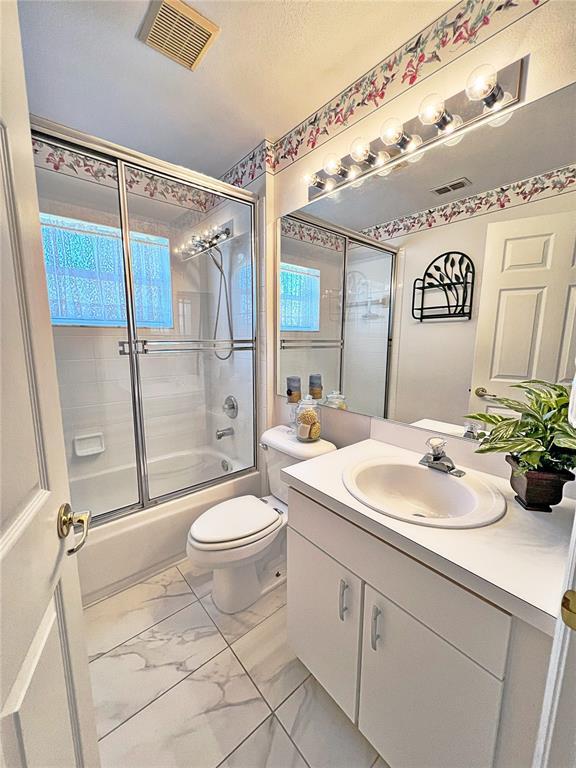 Building Photo - 3505 Tenby Cir