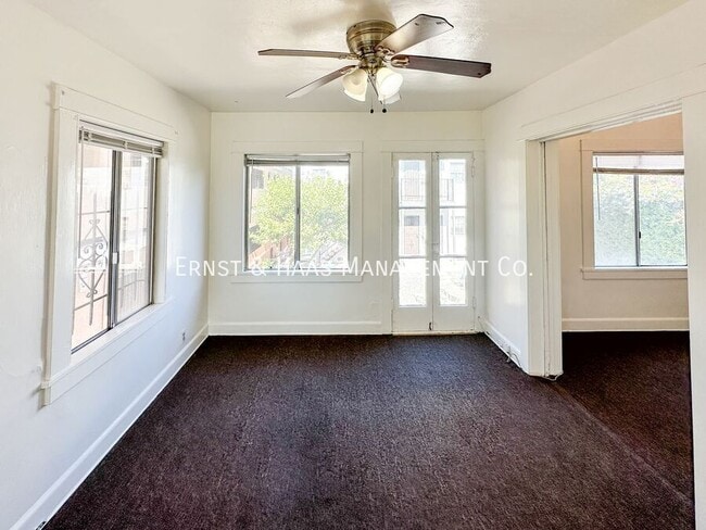 Building Photo - 1618 1/2 E. 4th St.-