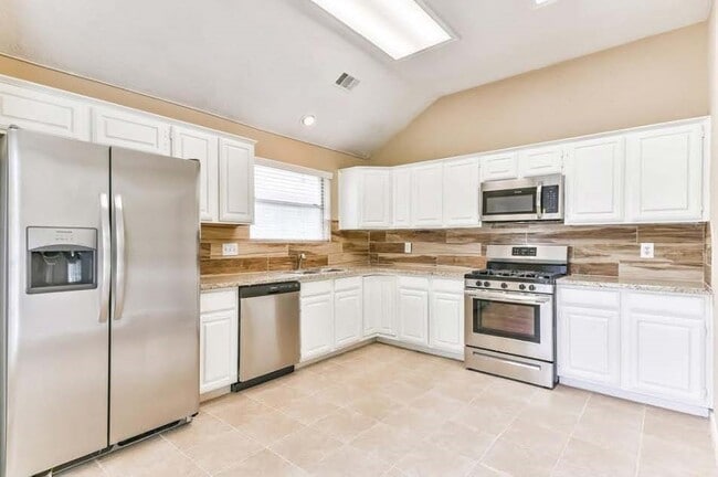 Building Photo - 4738 Cavern Dr