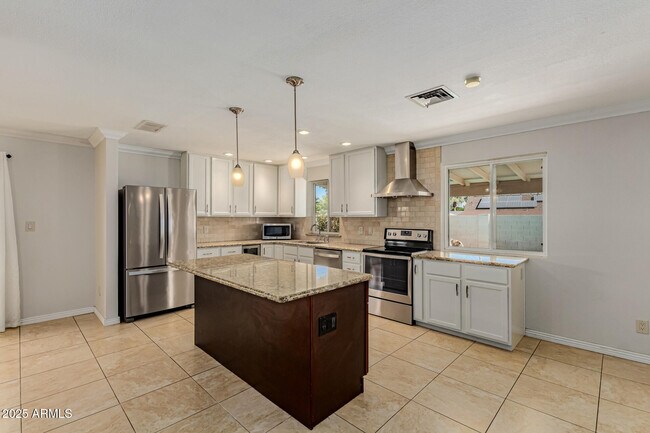 Building Photo - 13209 N 30th St