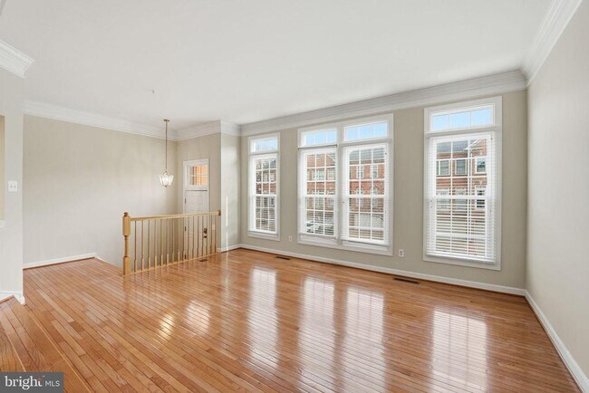 Building Photo - 1806 Brentridge St