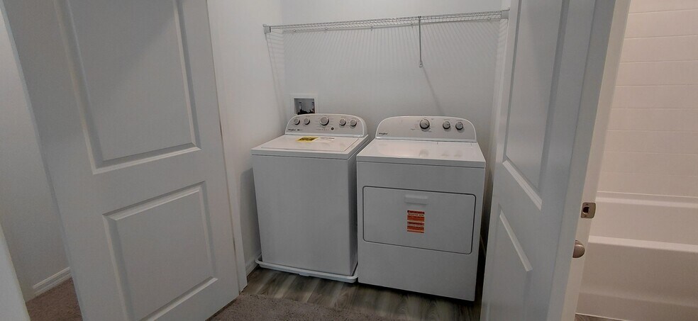 Building Photo - 31268 Paper Birch St