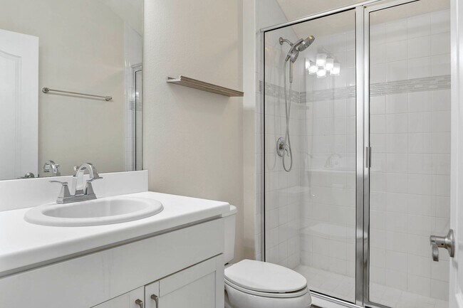 Building Photo - 4 bedroom in Apopka available now!