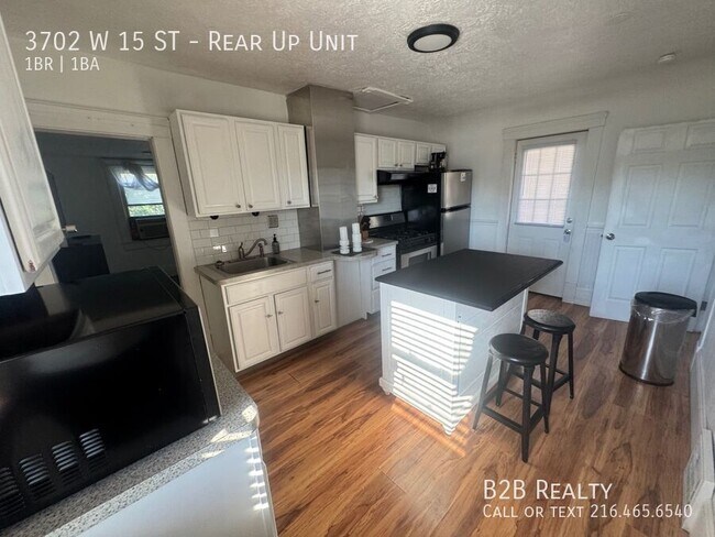 Building Photo - 3702 W 15th St