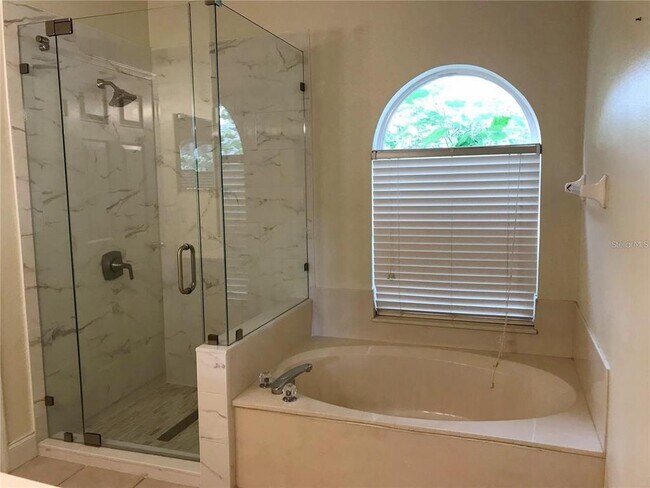Building Photo - 4931 Marbella Isle Dr