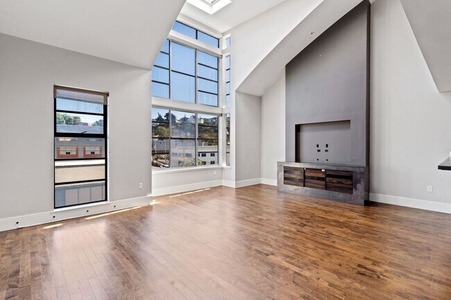 Building Photo - Tri-Level Inner Mission Live/Work Condo - ...