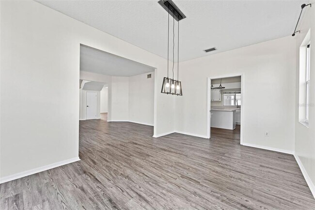 Building Photo - 16219 Turnbury Oak Dr