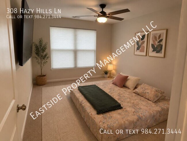 Building Photo - 308 Hazy Hls Ln