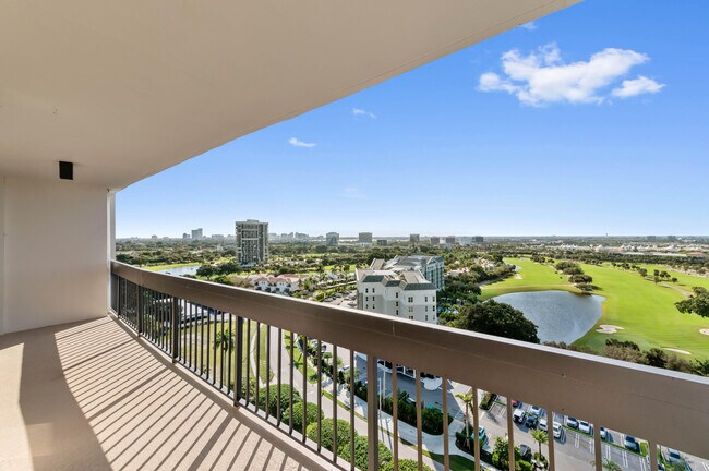 Building Photo - 2400 Presidential Way